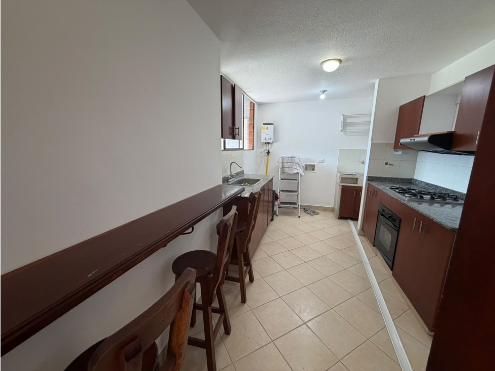 Hermoso apartamento tipo Duplex en la Loma de los Bernal COD5057 — foto 3