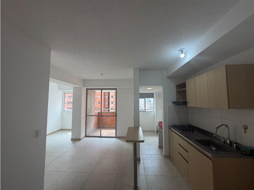 Hermoso apartamento cerca al parque del artista, Itagüi. COD5068 — foto 4