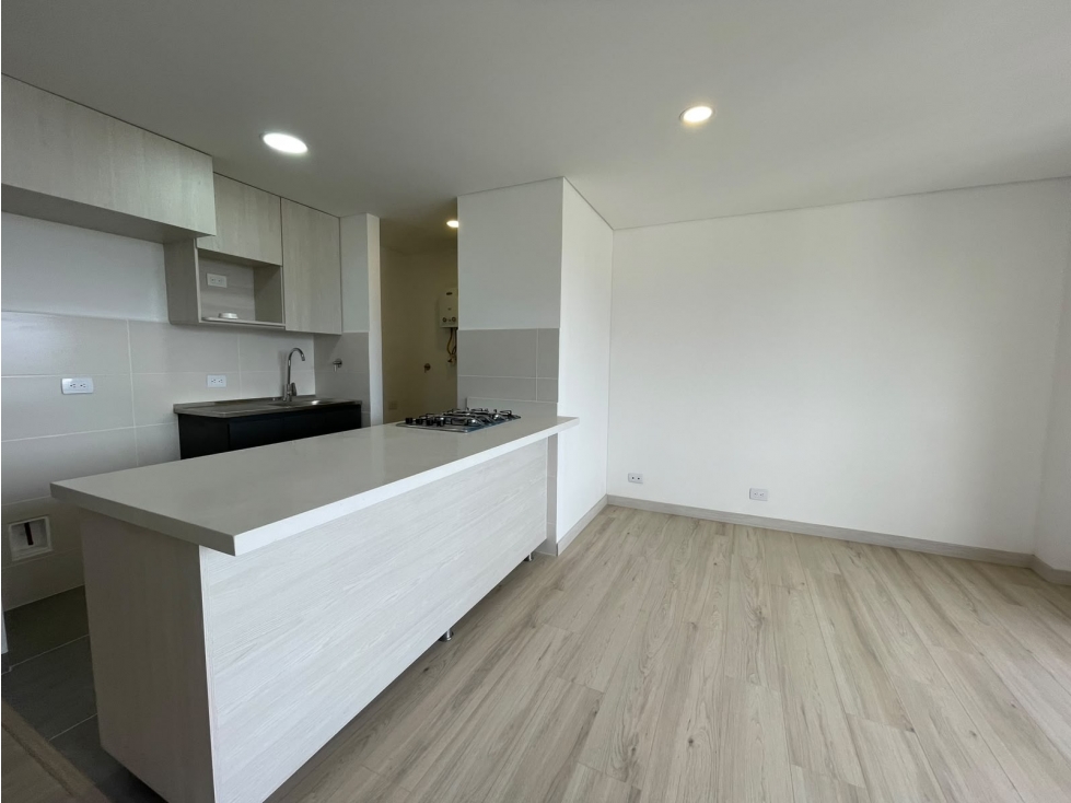 Lindo Apartamento para estrenar en La Estrella COD2028