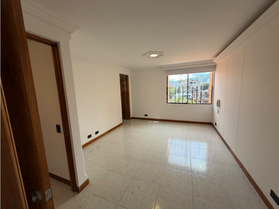 Hermoso apartamento en Laureles COD5048 — foto 6