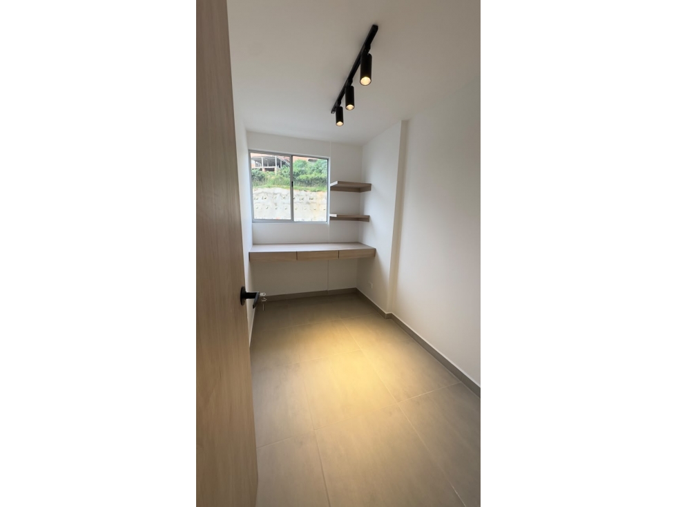 Hermoso apartamento en Calasanz parte alta COD5064 — foto 6