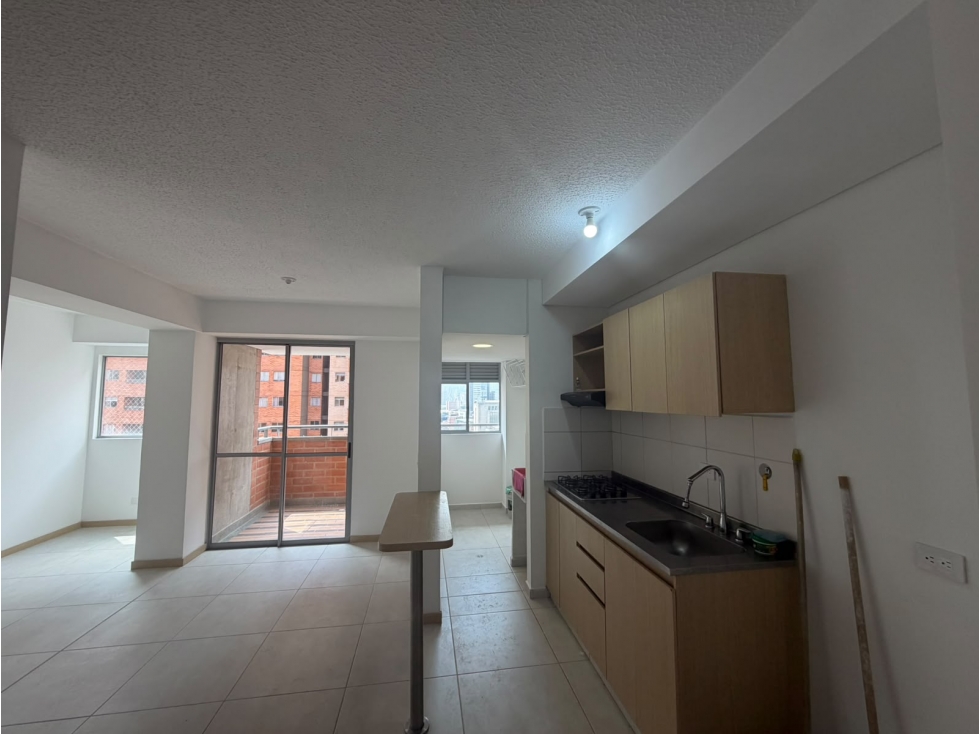 Hermoso apartamento cerca al parque del artista, Itagüi. COD5068 — foto 3