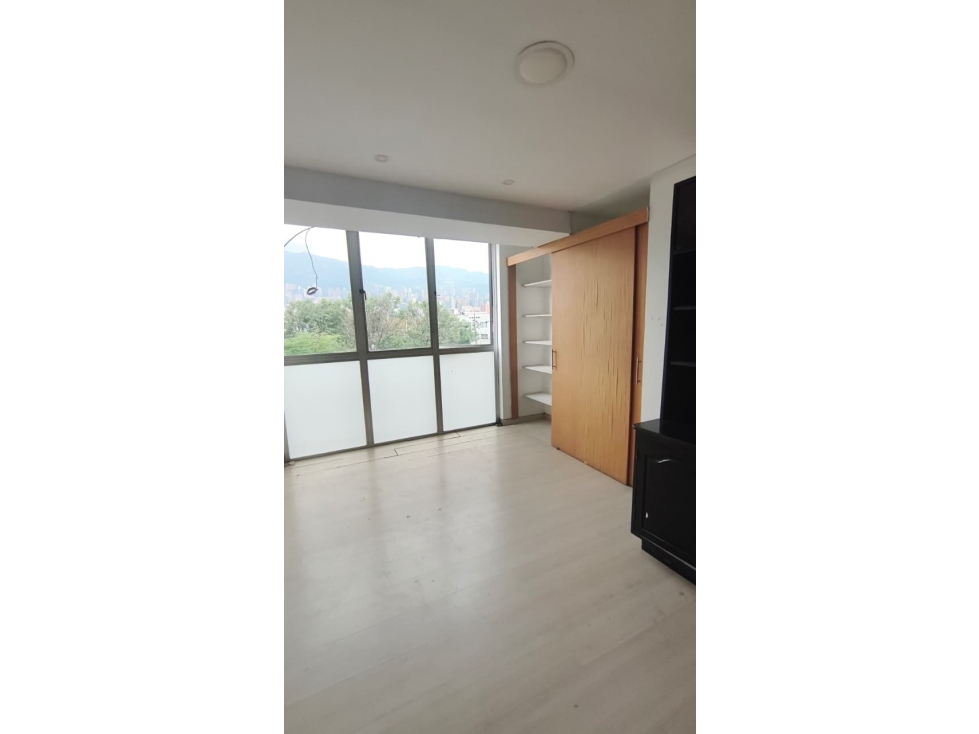 Comoda Oficina/ Local en Avenida Guayabal COD 1053 — foto 6