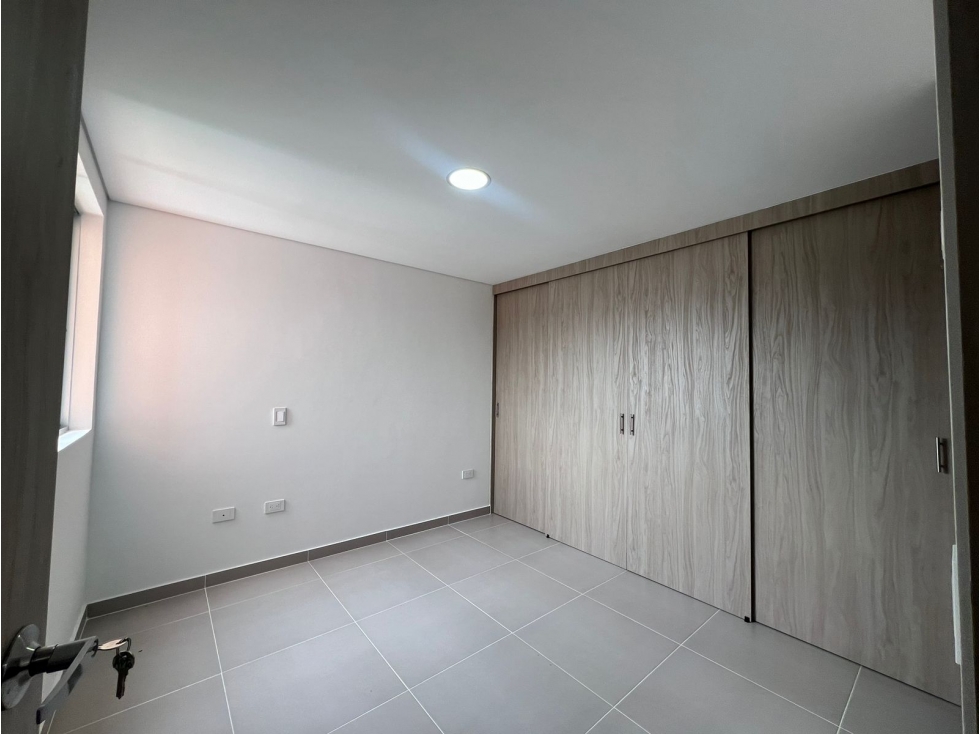 Hermoso Apartamento en La Estrella, Sector Toledo COD5013 — foto 4