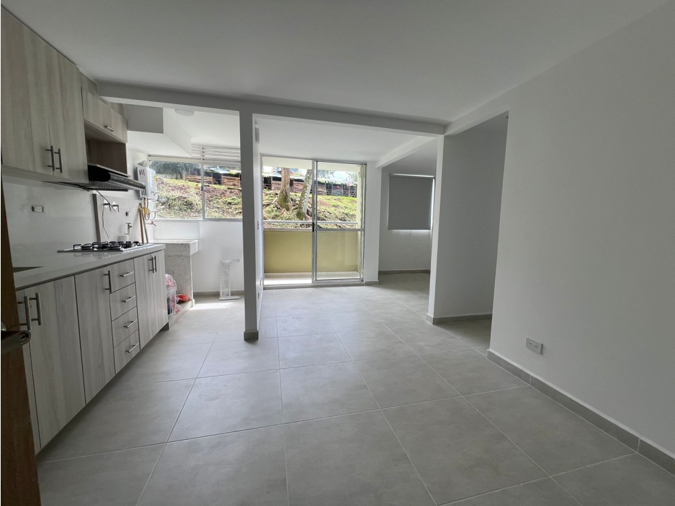 Apartamento en La Estrella, sector La Aldea COD2033 — foto 2