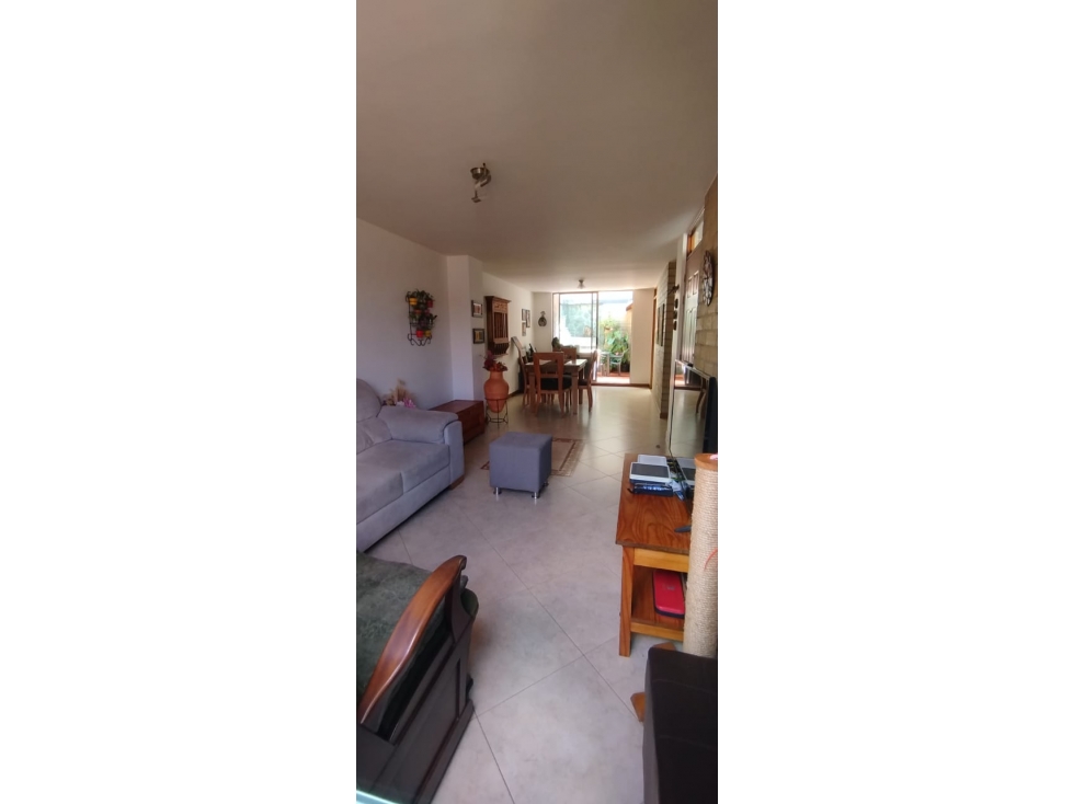 Hermosa Casa de dos niveles en sector Toledo, La Estrella  COD2038 - 4