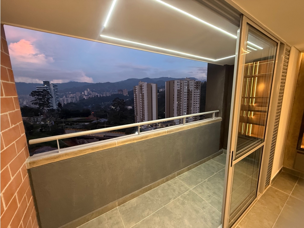 Espectacular apartamento nuevo en la Estrella, sector la Aldea COD6043 — foto 3