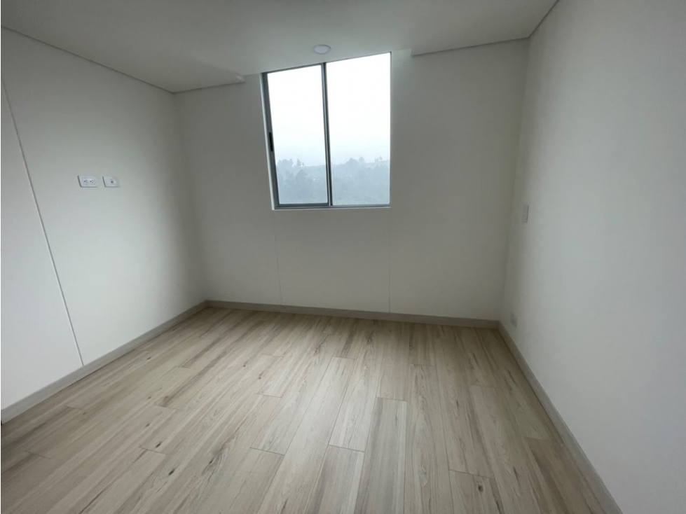 Apartamento para estrenar en la Estrella, sector la Aldea COD2010 — foto 6