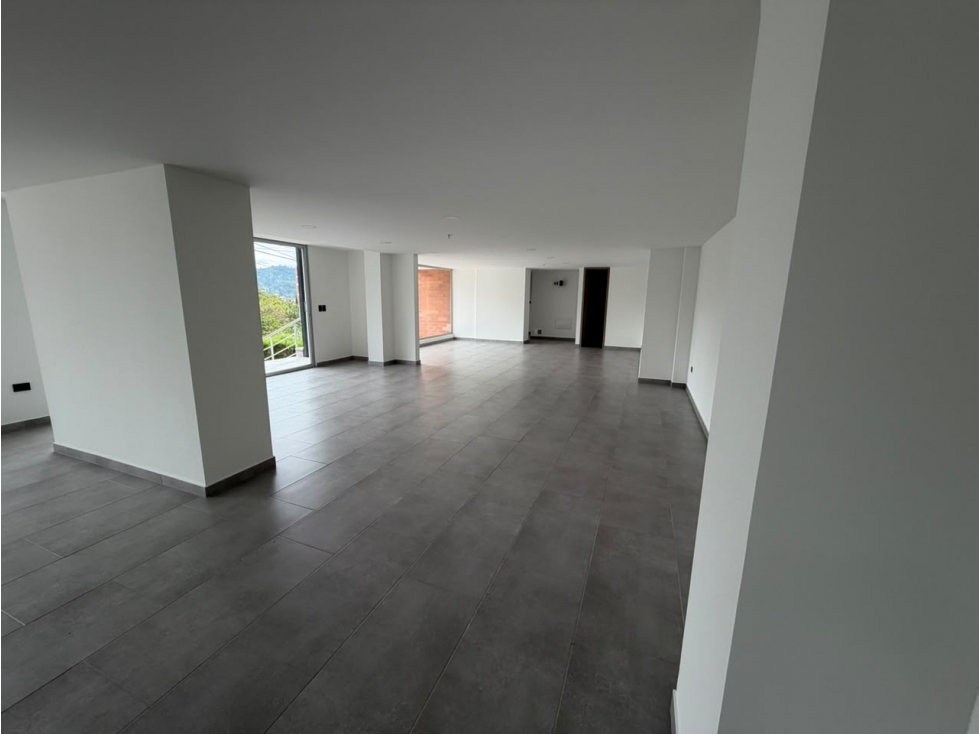 Local de 130 mts para estrenar en Sector Toledo, La Estrella COD5031 - 2