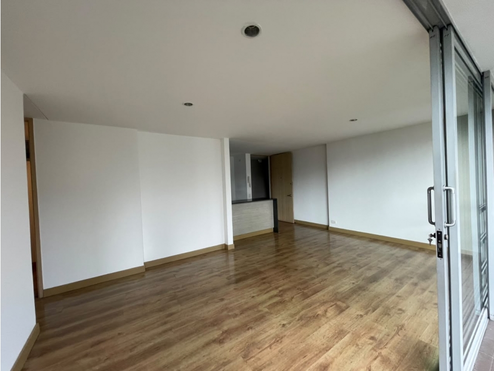 Hermoso apartamento cerca al CC Santa Fé, El Poblado COD2076 — foto 6