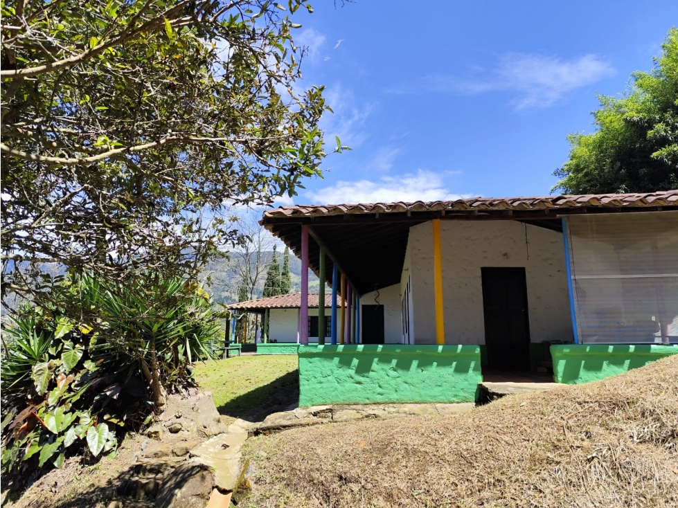 RENTAKASA VENDE FINCA EN CORREGIMIENTO SAN CRISTOBAL — foto 4