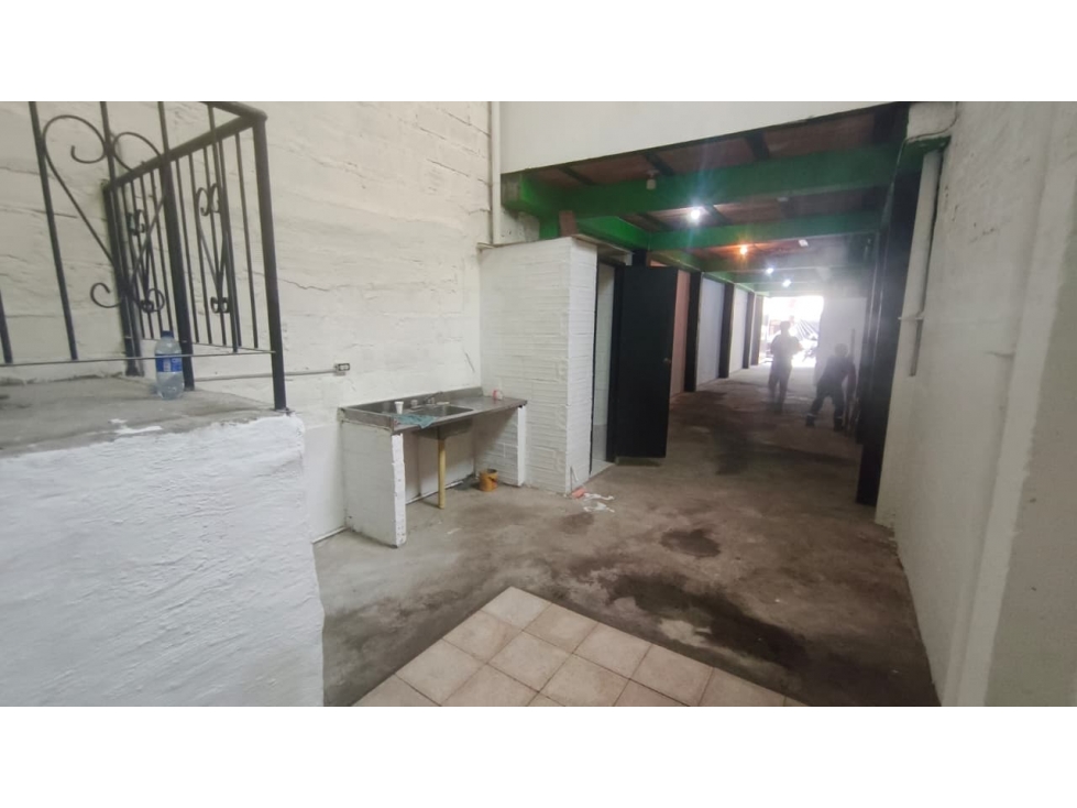 Bodega primer piso en Barrio Trinidad COD1048 — foto 6