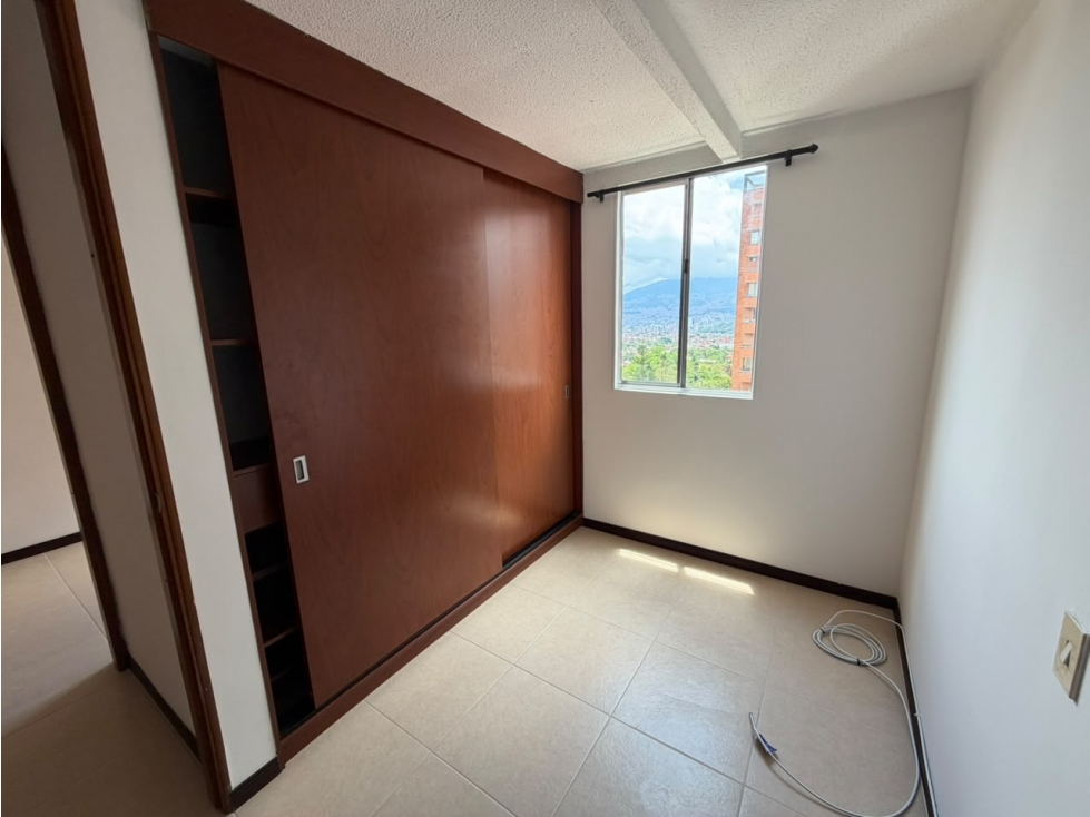 Hermoso apartamento en la Loma de los Bernal COD5027 — foto 5