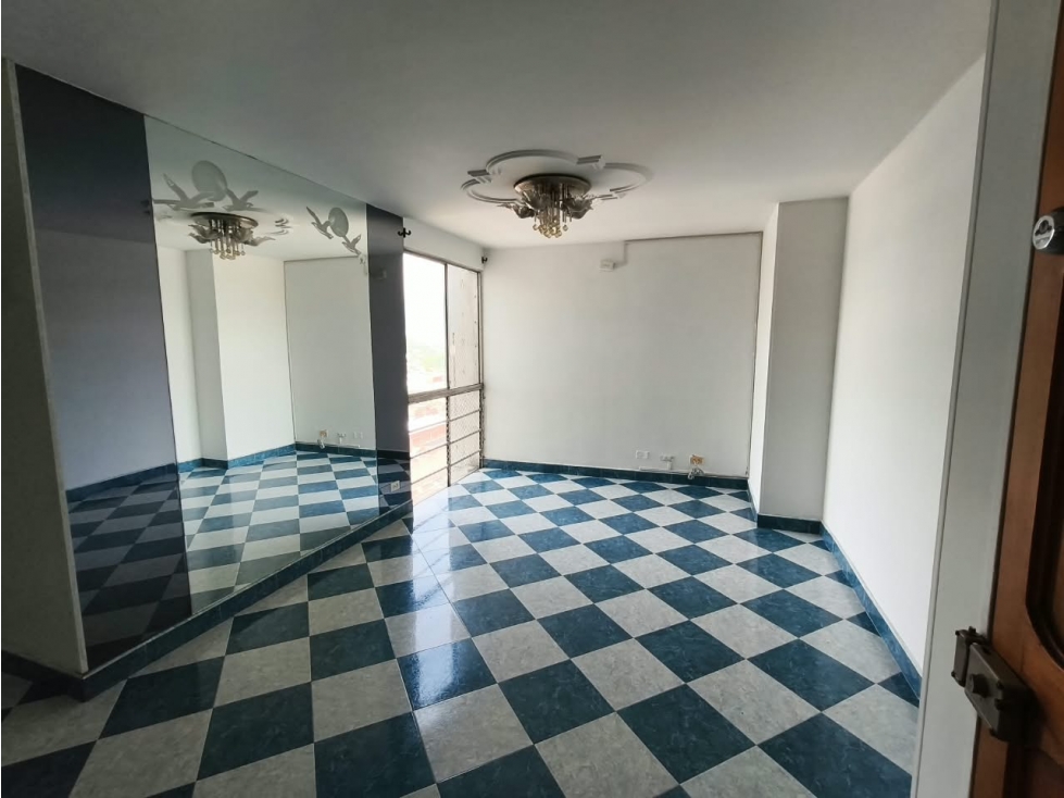Hermoso apartamento en Torres de San Sebastián COD6048 — foto 4
