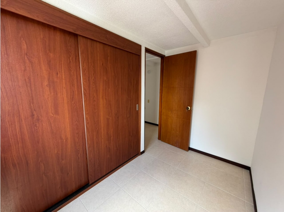 Hermoso apartamento en la Loma de los Bernal COD5027 — foto 6