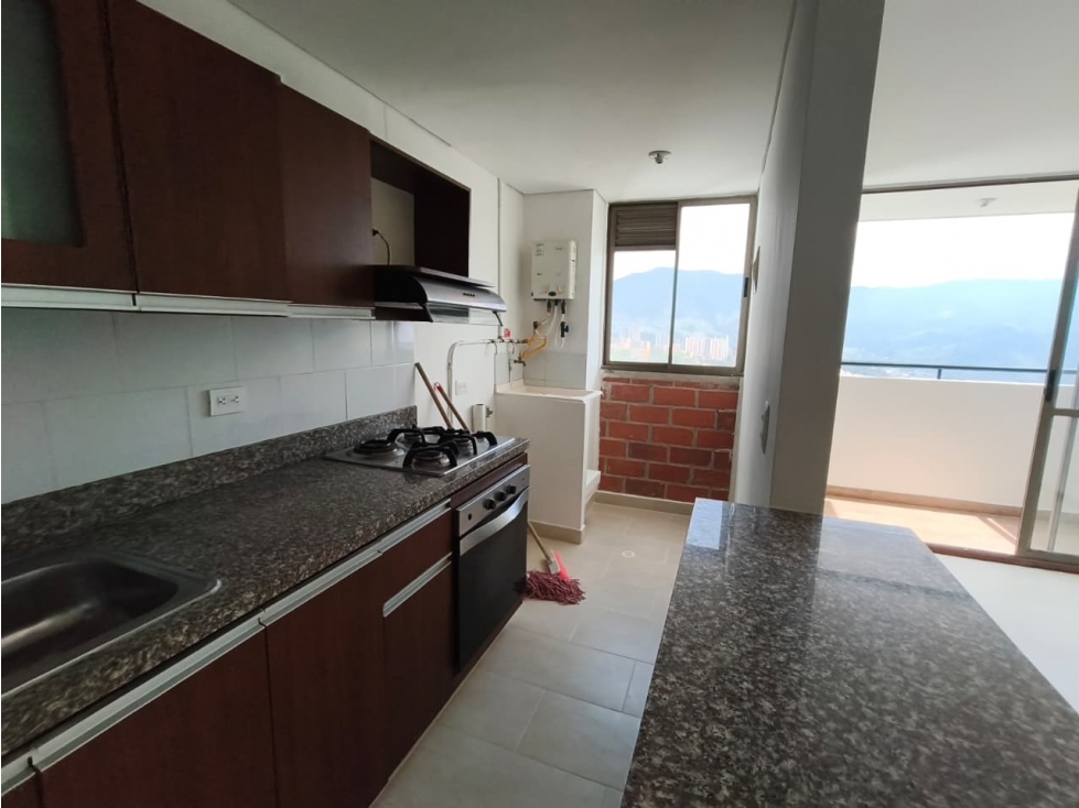 Hermoso apartamento en sector La Ferrería, La Estrella COD6039