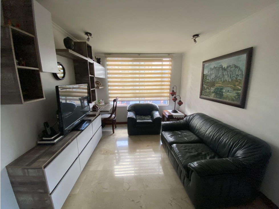 RENTAKASA VENDE APARTAMENTO EN EL POBLADO CERCA A OVIEDO