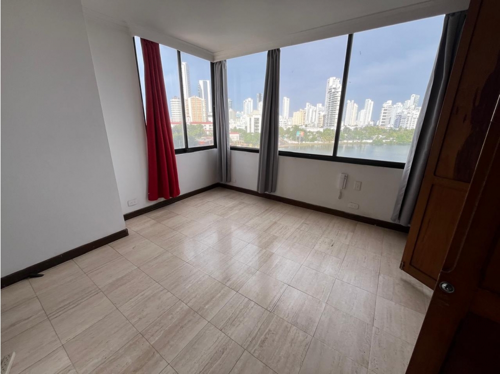 ARRIENDO APARTAMENTO EN LAGUITO 2 HABITACIONES 3 BAÑOS — foto 3