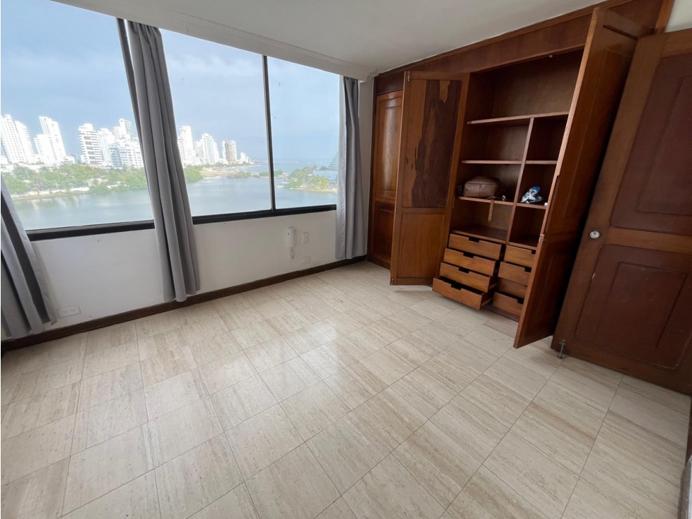 ARRIENDO APARTAMENTO EN LAGUITO 2 HABITACIONES 3 BAÑOS — foto 4