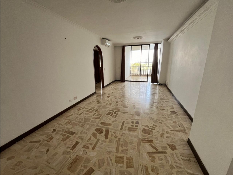 ARRIENDO APARTAMENTO EN LAGUITO 2 HABITACIONES 3 BAÑOS — foto 5