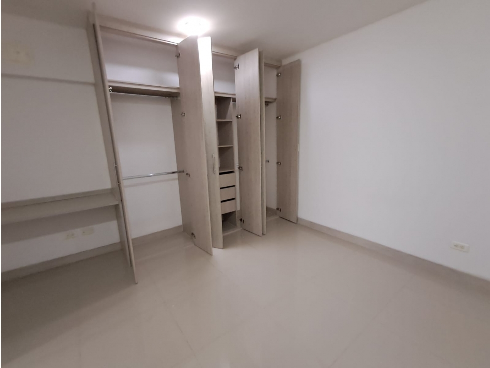 APARTAMENTO EN ARRIENDO MANGA CARTAGENA DE INDIAS — foto 6