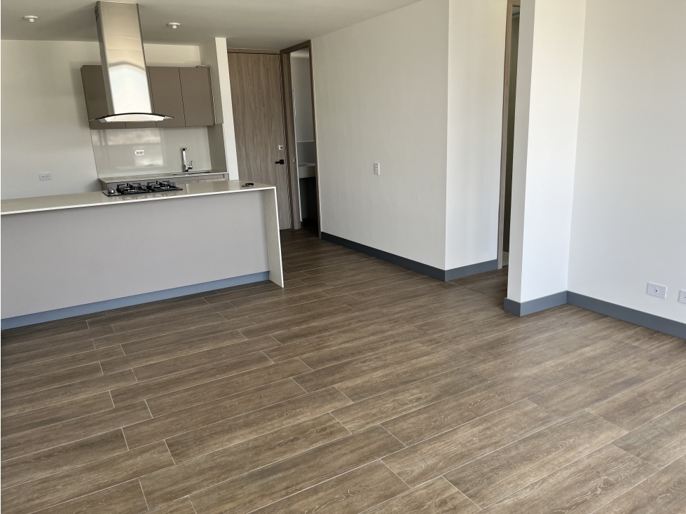 APARTAMENTO EN VENTA PARA ESTRENAR EN ENVIGADO PISO ALTO CCZ