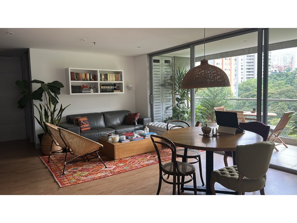APARTAMENTO EN PROVENZA PARA LA VENTA REMODELADO EN PISO ALTO CCM