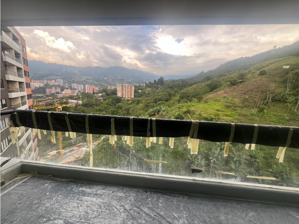 APARTAMENTO NUEVO PARA VENTA EN ENVIGADO FRUTOS VERDES PISO ALTO CYP