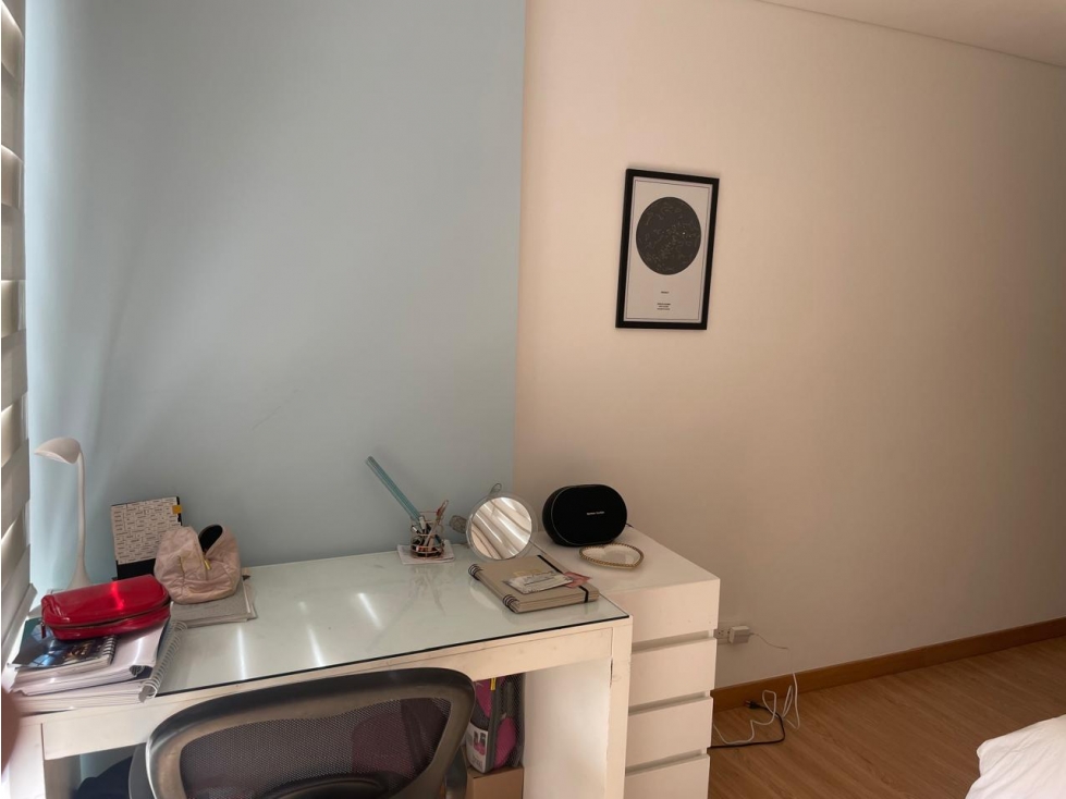APARTAMENTO EN PISO ALTO CON ESPECTACULAR VISTA PARA RENTA DD — foto 2