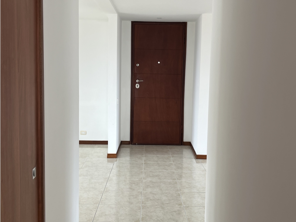 APARTAMENTO EN SAN LUCAS PARA RENTA EN PISO ALTO DD — foto 2