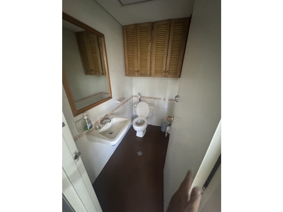 OFICINA EN LA MILLA DE ORO PARA VENTA EN PISO INTERMEDIO DD — foto 2