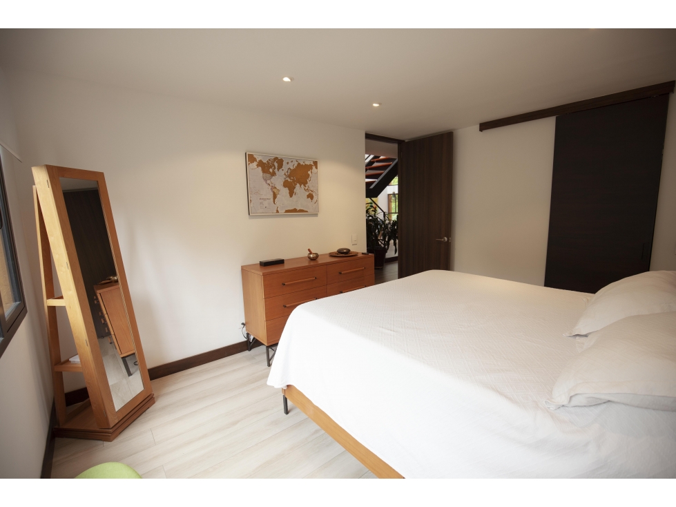 APARTAMENTO DE REVISTA EN ENVIGADO PARA VENTA DUPLEX CCZ — foto 2