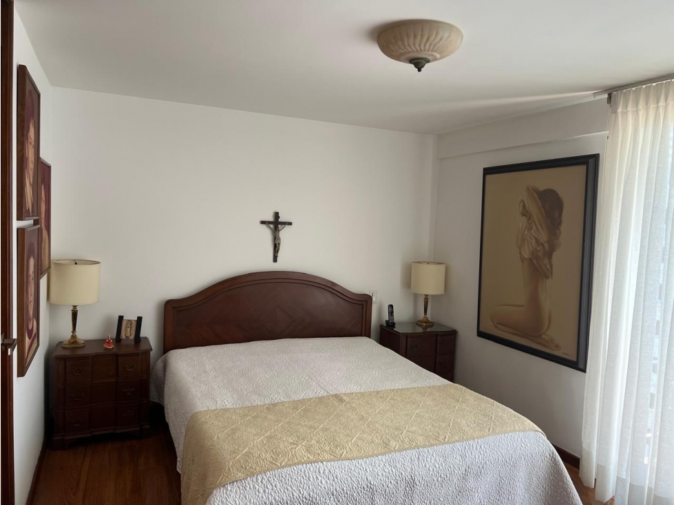 APARTAMENTO CON VISTA HERMOSA PARA RENTA EN EL POBLADO PISO ALTO — foto 2