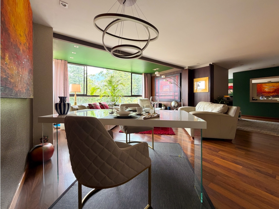 APARTAMENTO PARA VENTA EN PISO ALTO UNIDAD EXCLUSIVA SECTOR TESORO