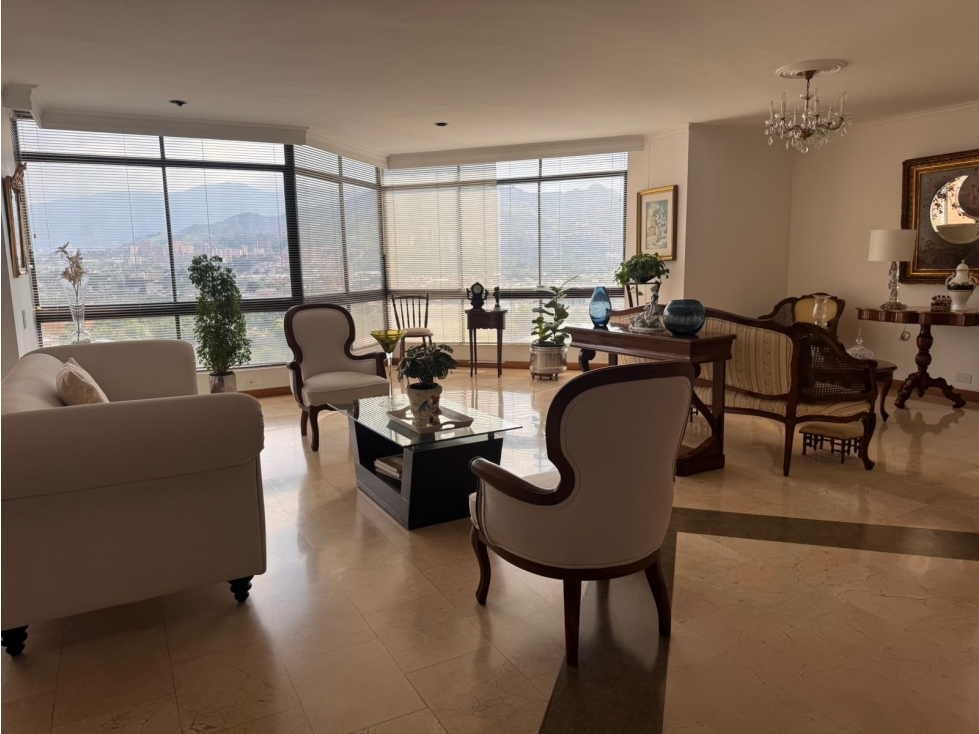 APARTAMENTO PARA VENTA EN ASTORGA EN PISO ALTO IMPECABLE CYN