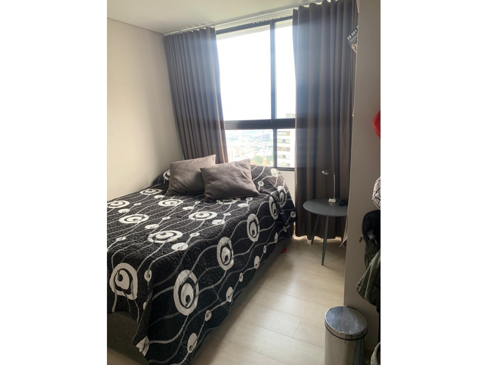 APARTAMENTO EN VENTA BOSQUE SANTO PISO ALTO EN PALMAS HERMOSO CCZ — foto 6