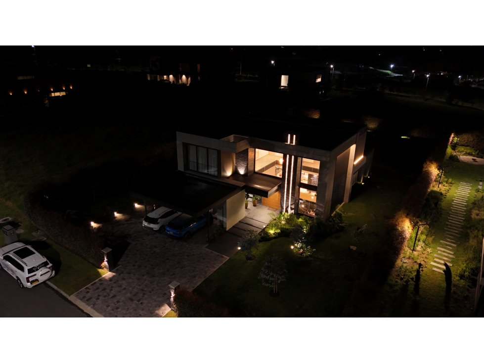 CASA EN EL ALTO DE LAS PALMAS PARA VENTA DE REVISTA SECTOR ACUARELA — foto 3