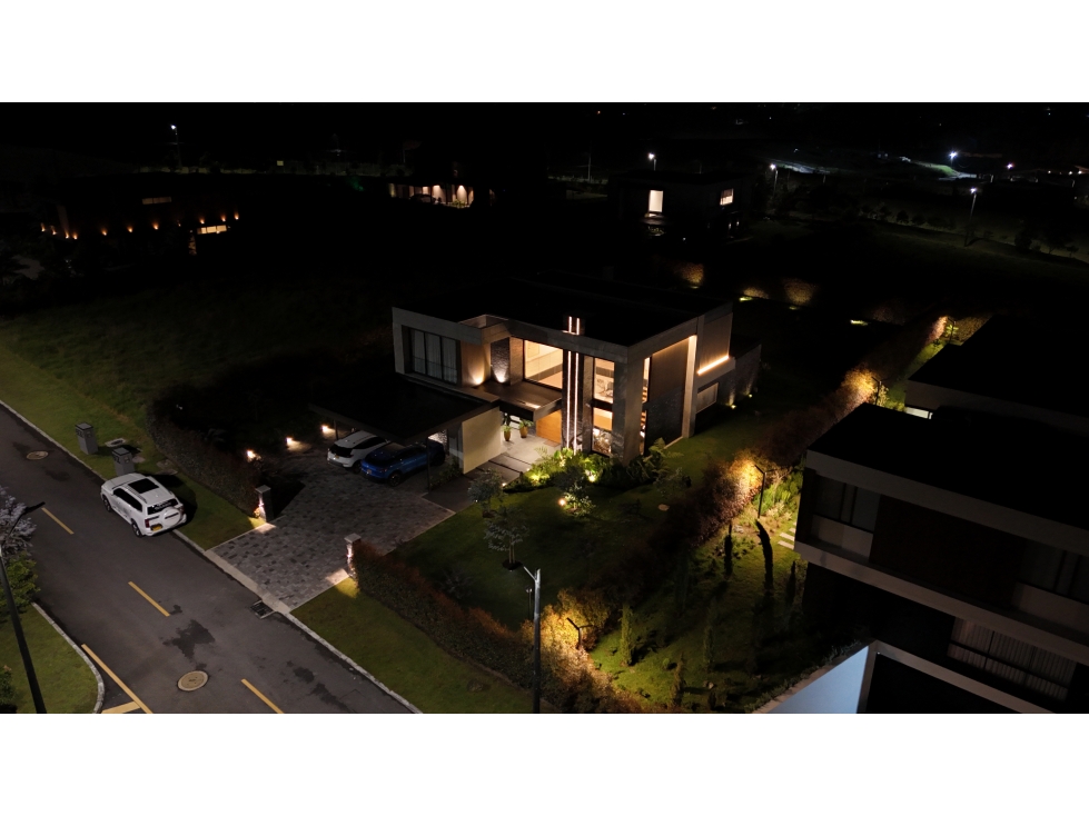CASA EN EL ALTO DE LAS PALMAS PARA VENTA DE REVISTA SECTOR ACUARELA — foto 4