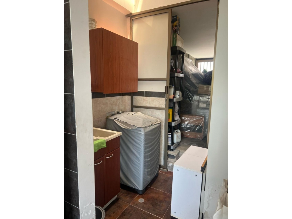CASA UNIFAMILIAR EN GIRARDOTA PARA VENTA 2 NIVELES CCZ - 4