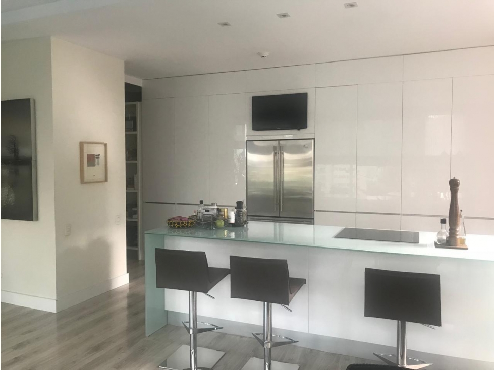 APARTAMENTO REMODELADO Y EXCLUSIVO EN BALSOS PARA VENTA DD — foto 2