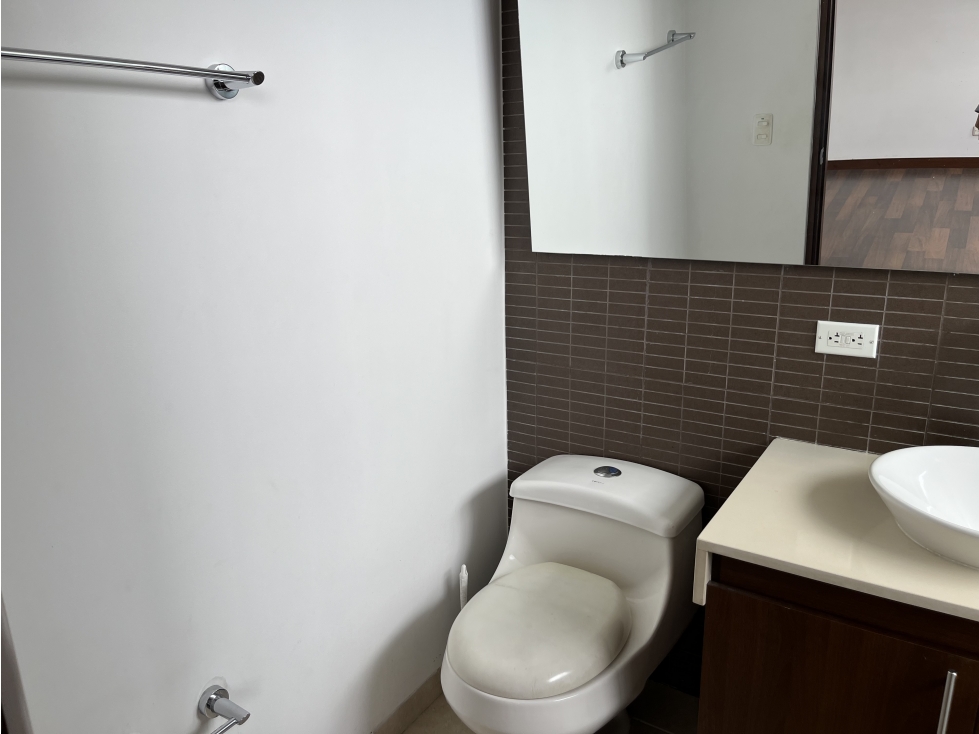 APARTAMENTO PARA RENTA EN PISO ALTO HERMOSO LOMA DE LAS SANTAS DD — foto 3