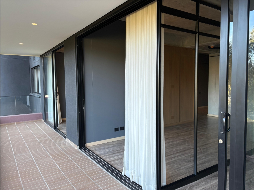 OFICINA NUEVA PARA ARRIENDO EN EL ALTO DE LAS PALMAS DD — foto 3