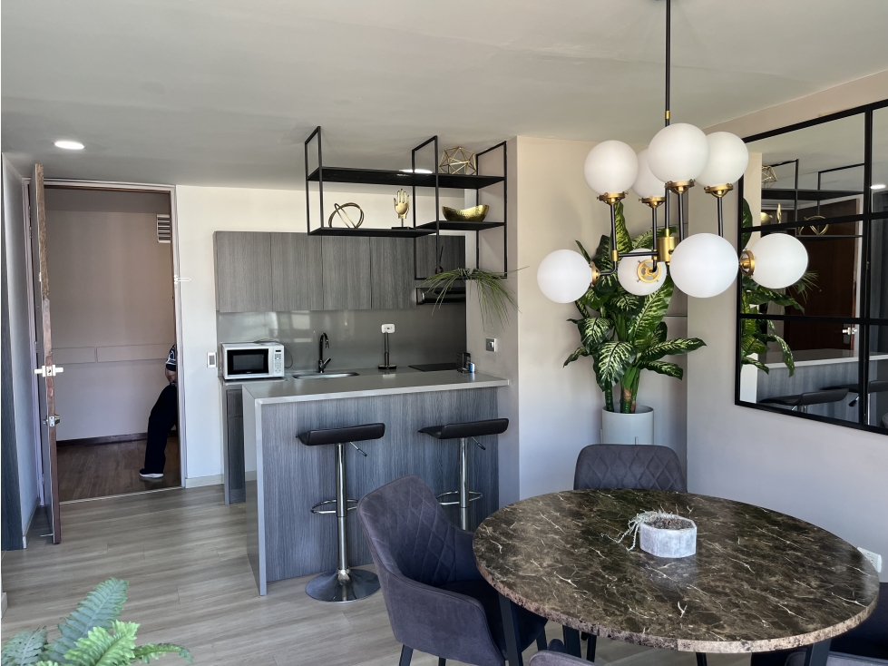 APARTAMENTO AMOBLADO EN PISO ALTO SECTOR MILLA DE ORO EN RENTA DD — foto 3