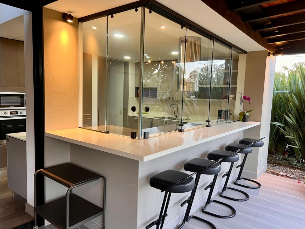 ESPECTACULAR CASA EN LLANOGRANDE DE 1 SOLO NIVEL EN VENTA CCZ — foto 3
