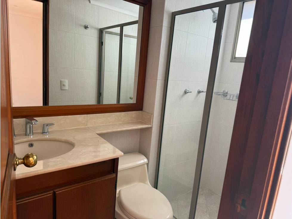 APARTAMENTO ESPECTACULAR PARA RENTA EN LA TOMATERA PISO ALTO — foto 4