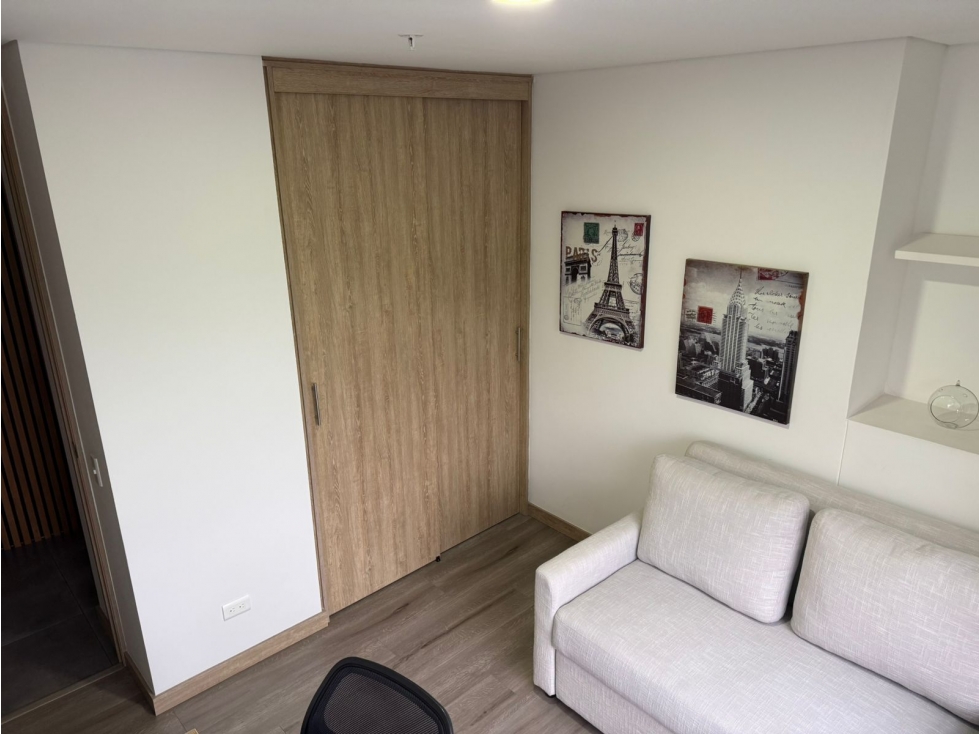 APARTAMENTO EN PISO ALTO MODERNO PARA LA VENTA EN ENVIGADO GYC — foto 3