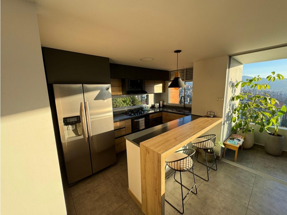 APARTAMENTO EN PALMAS CON VISTA ESPECTACULAR PARA RENTA CCZ