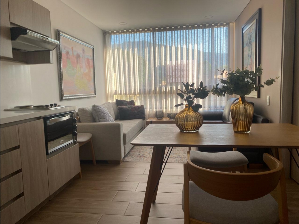 APARTASUITE EN SENIORS VERGEL PARA VENTA EN PISO INTERMEDIO CCZ
