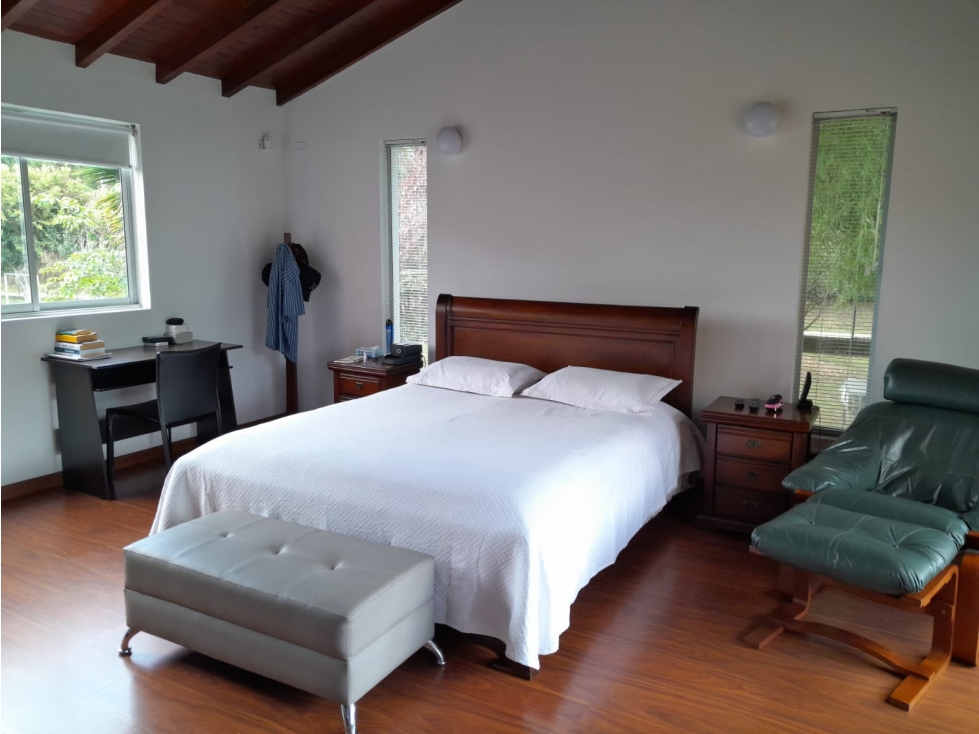 CASA CAMPESTRE PARA VENTA EN GUARNE MODERNA Y EN SITIO SEGURO CCZ — foto 4