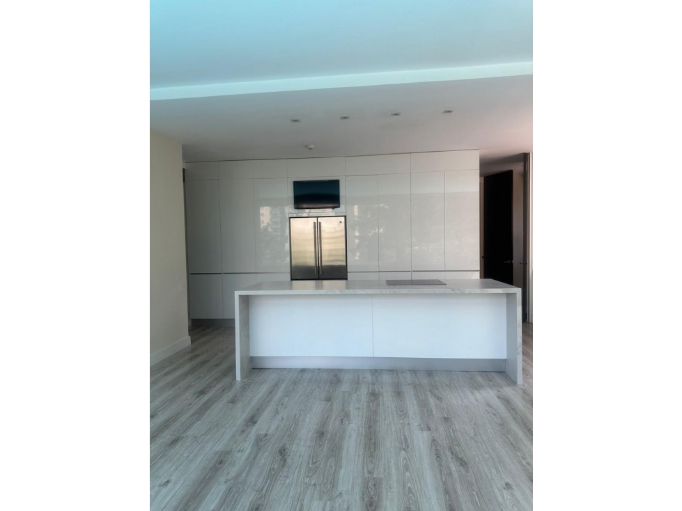 APARTAMENTO REMODELADO Y EXCLUSIVO EN BALSOS PARA VENTA DD — foto 3